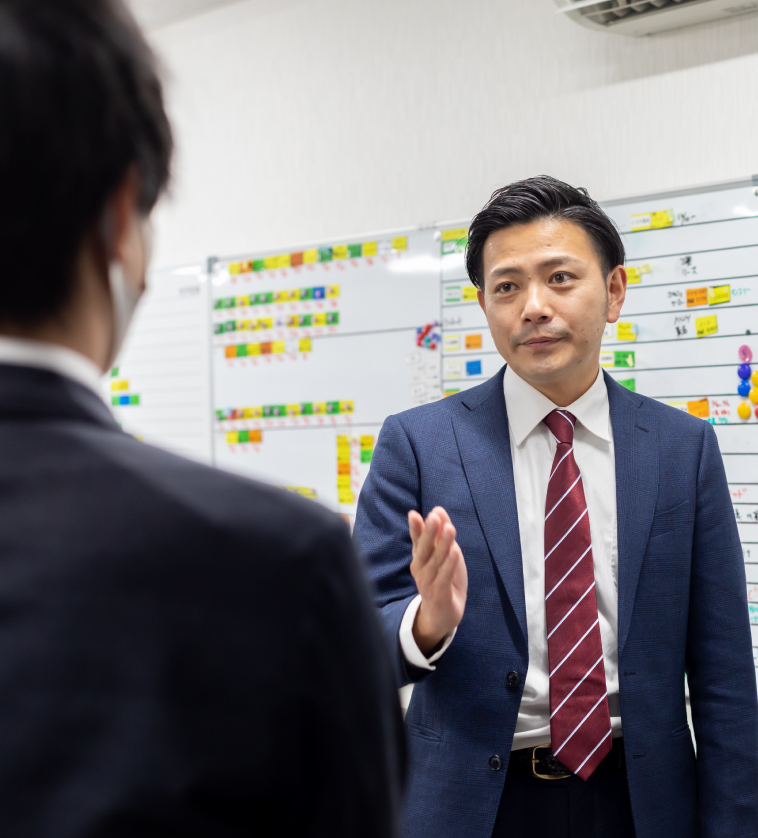 先輩社員紹介M店長